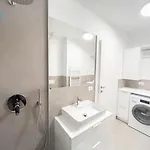 Blue Life 1b Tirabora Short Rent, Con Parcheggio Privato 的里雅斯特