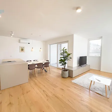 Blue Life 1b Tirabora Short Rent, Con Parcheggio Privato * 的里雅斯特