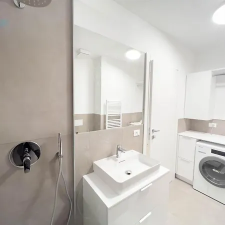 Blue Life 1b Tirabora Short Rent, Con Parcheggio Privato 的里雅斯特