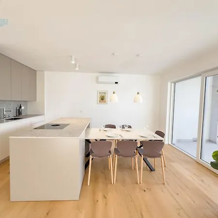 公寓 Blue Life 1b Tirabora Short Rent, Con Parcheggio Privato 的里雅斯特