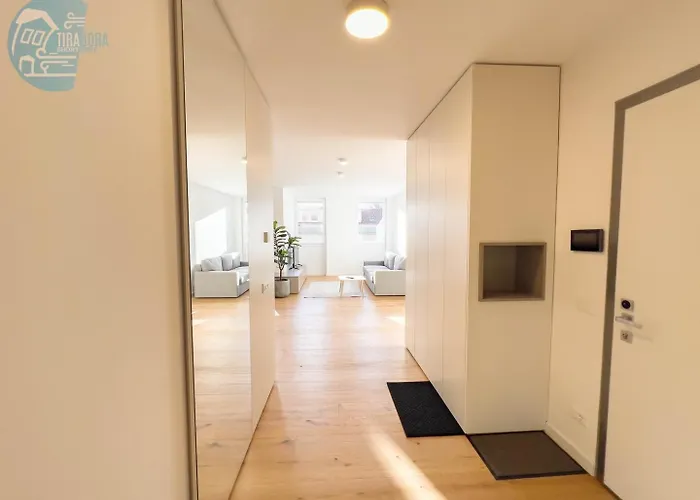 Blue Life 1b Tirabora Short Rent * Trieste