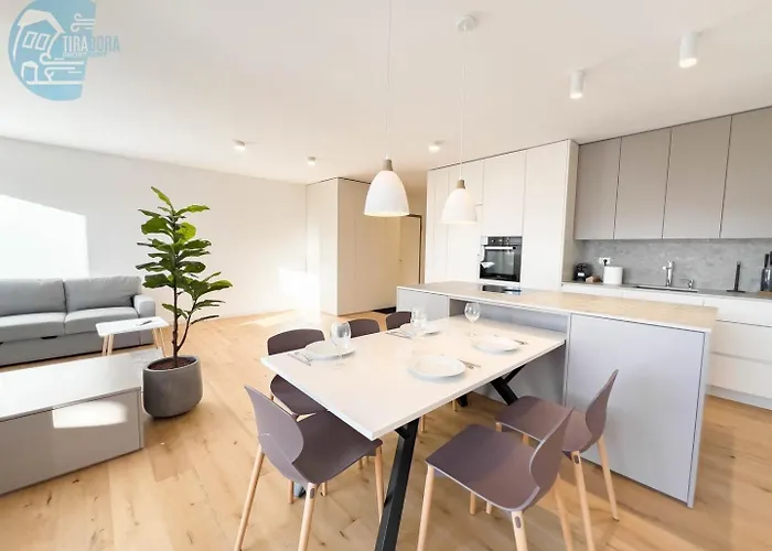 Blue Life 1b Tirabora Short Rent Trieste